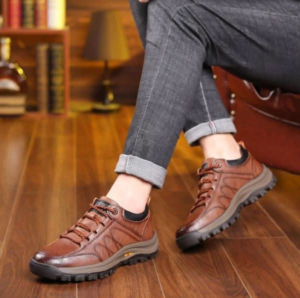 Casual Comfort Shoes for All-Day Protection