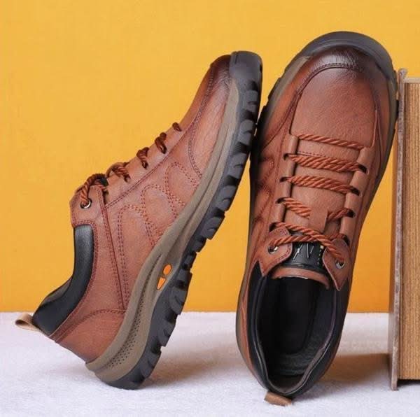 Casual Comfort Shoes for All-Day Protection