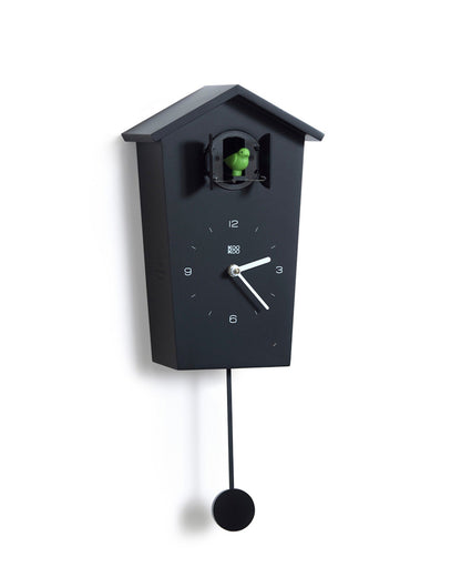 Chic Timeless Wall Clock for Modern Living Spaces