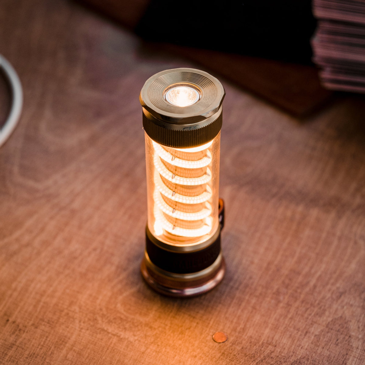 LumenCraft™ Vintage Lantern & Flashlight – USB-C Rechargeable with 7 Modes