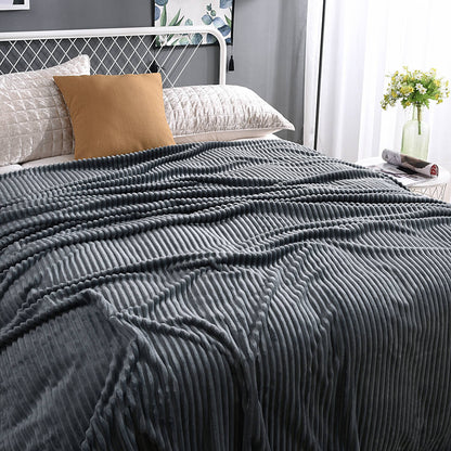 Cozy Fleece Blanket | Elegant Cover for Year-Round Comfort