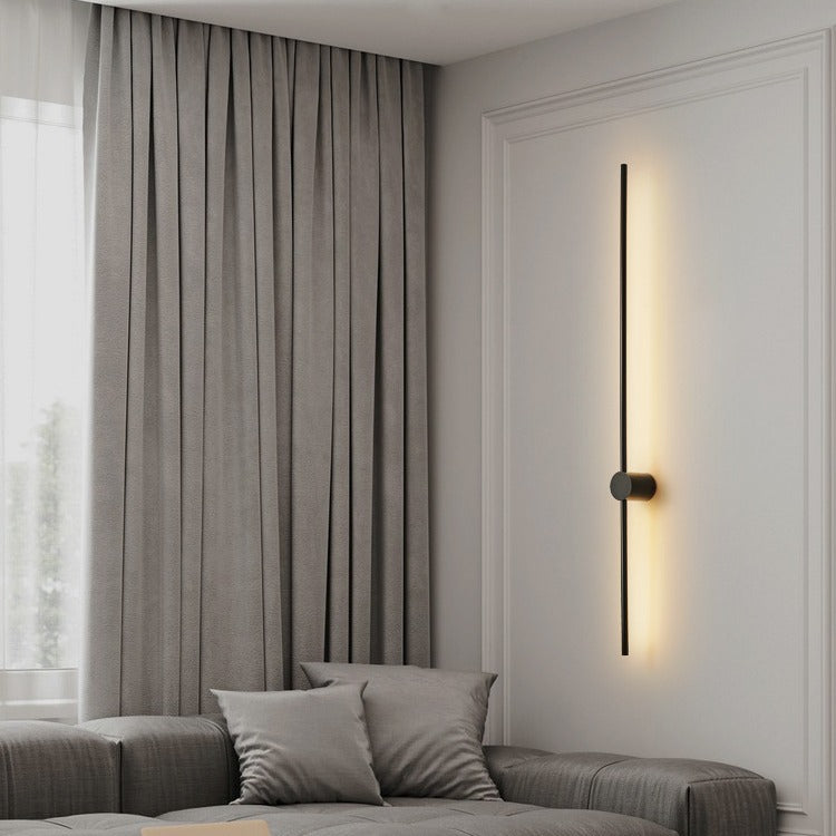 Modern Wall Light Fixture - Sleek Linear LED Design for Indoor Spaces