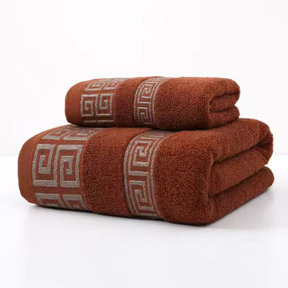Luxurious Cotton Towel Duo for Everyday Comfort