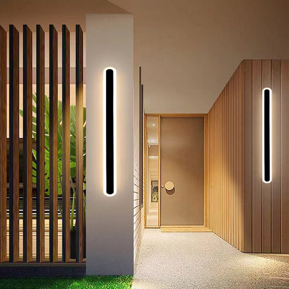 Weatherproof Black LED Wall Light – Dimmable and Sleek Design for Outdoors