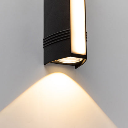 Weather-Resistant LED Wall Light for Outdoor Spaces - Bright for Gardens and Patios