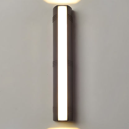 Weather-Resistant LED Wall Light for Outdoor Spaces - Bright for Gardens and Patios