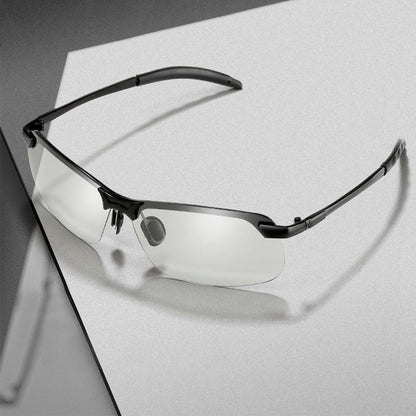 Smart Sunglasses with Photochromic Lenses