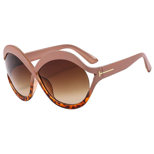 Round Oversized Sunglasses with UV400 Protection - Trendy and Lightweight