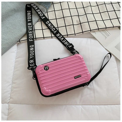 Sleek Shoulder Bag for Women - Compact and Stylish Design