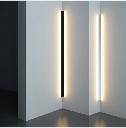 Adjustable Warm LED Wall Light in Elegant Design