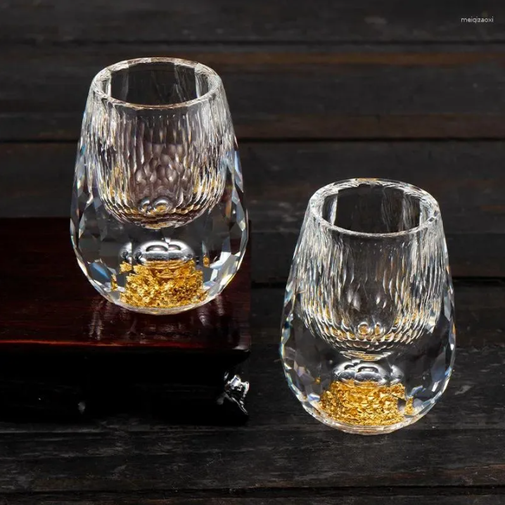 Crystal Shot Glass with Luxurious Design and Diamond Cut - Clear Crystal