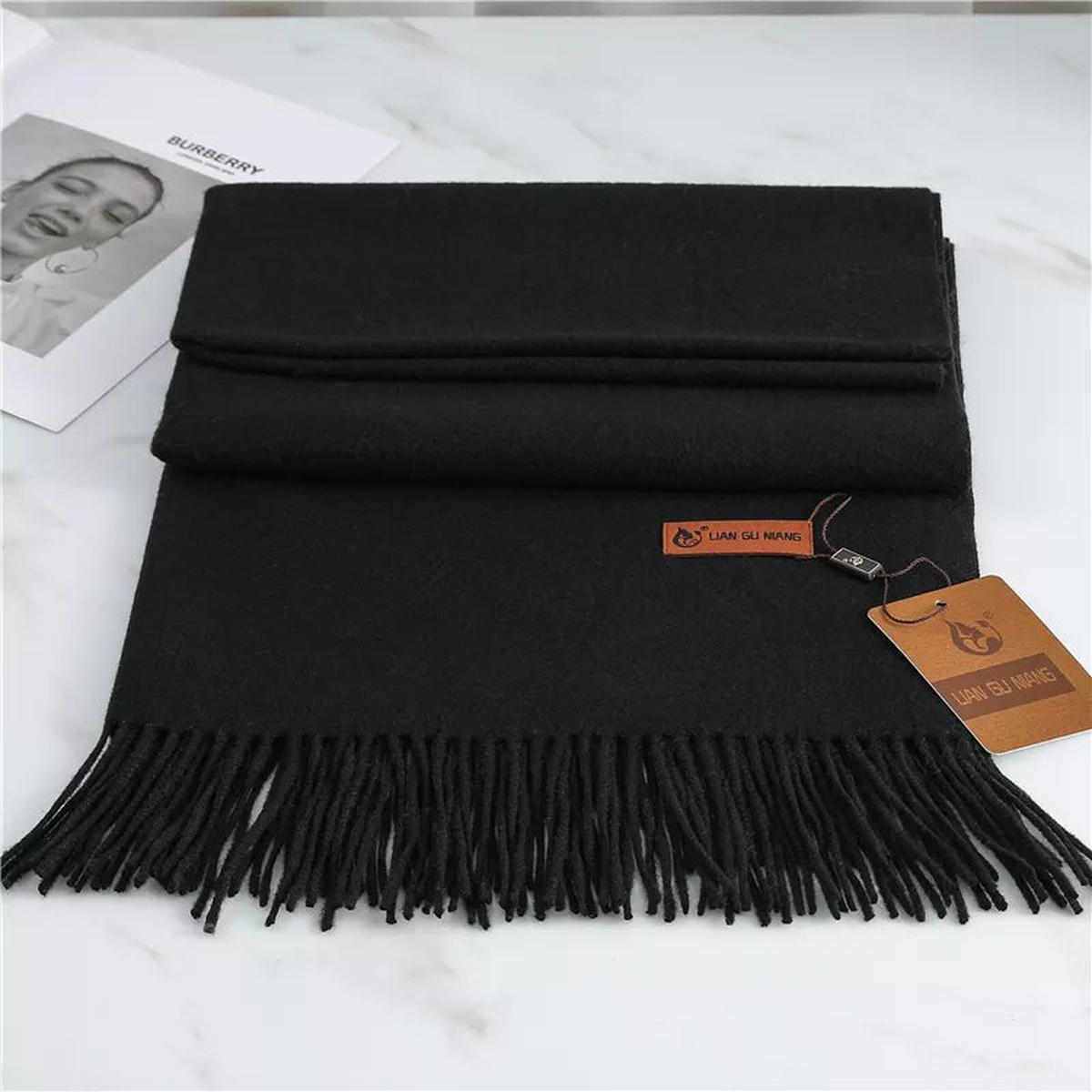 Cashmere Scarf – Elegance, Warmth, and Comfort