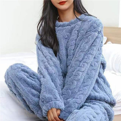 Women's Cozy Fleece Pajama Set for Ultimate Comfort