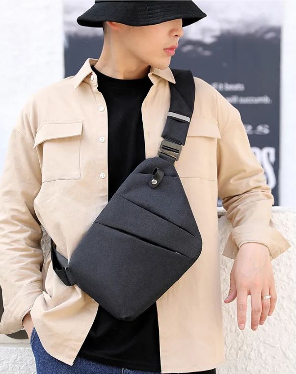 Secure Travel Companion: Versatile Anti-Theft Chest Bag