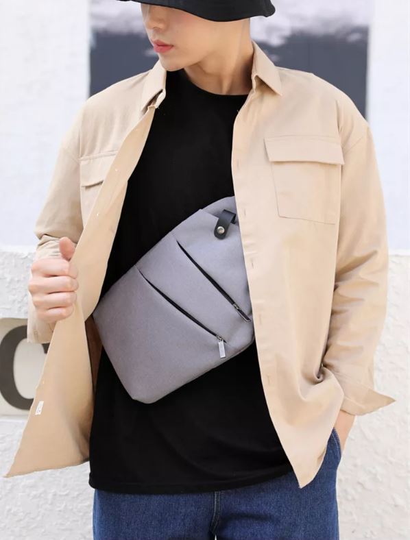 Secure Travel Companion: Versatile Anti-Theft Chest Bag