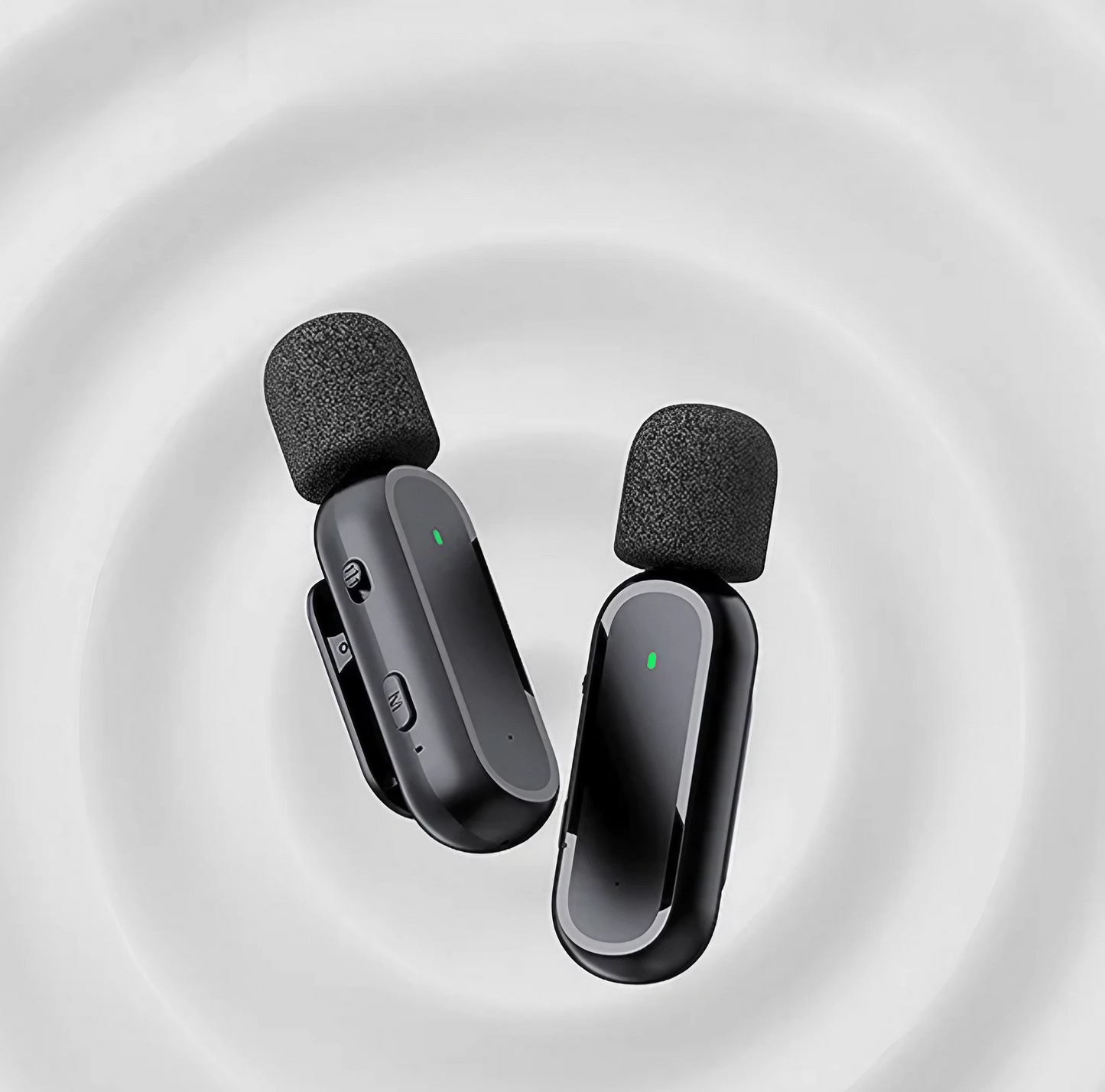 Dual-Function Wireless Microphone for Effortless Recording