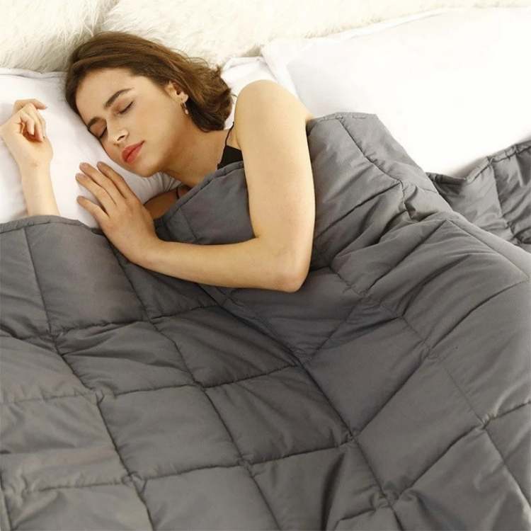 Weighted Blanket for Stress Relief and Deep Sleep – Comforting Design