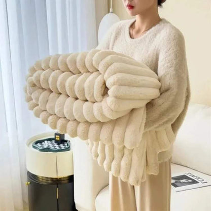 Soft Faux Fur Weighted Blanket for Relaxation and Comfort