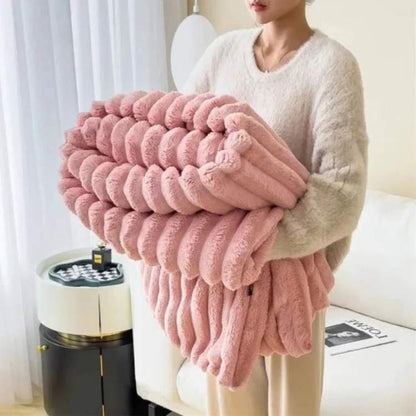 Soft Faux Fur Weighted Blanket for Relaxation and Comfort