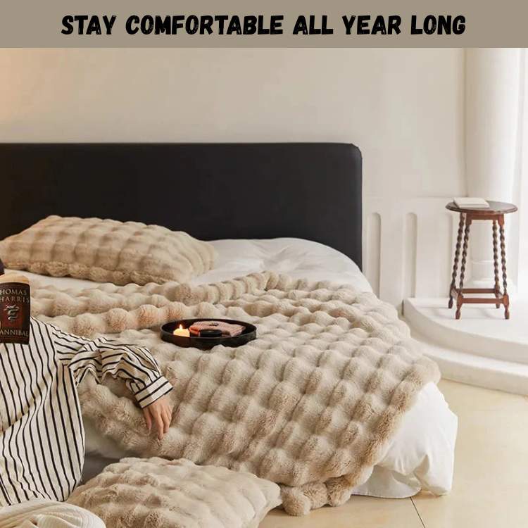 Weighted Blanket in Soft Faux Fur for Comfort and Relaxation