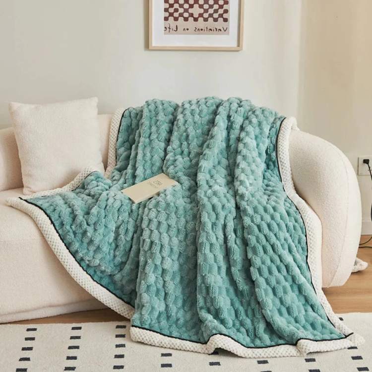 Cozy Ultra-Soft Blanket for Warmth and Total Relaxation