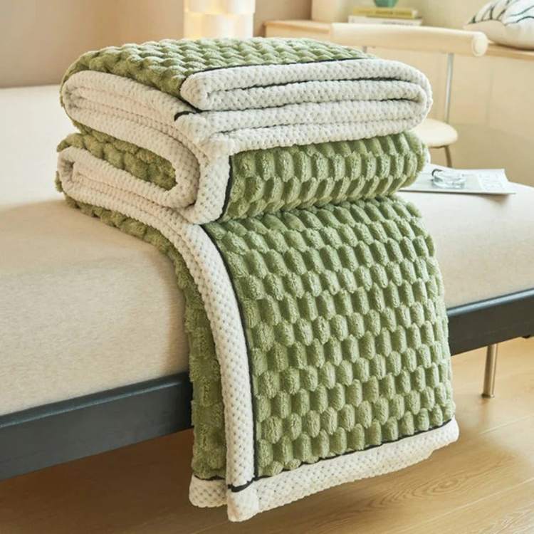 Cozy Ultra-Soft Blanket for Warmth and Total Relaxation