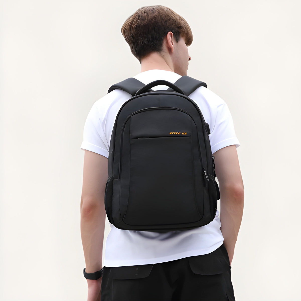 Waterproof Backpack with Elegant Design – 15.6 Inch Size