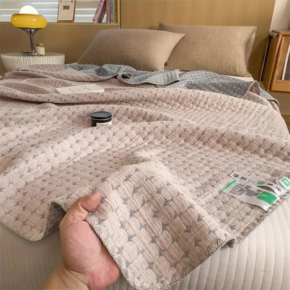 Dual-Sided Cotton Blanket for Year-Round Comfort