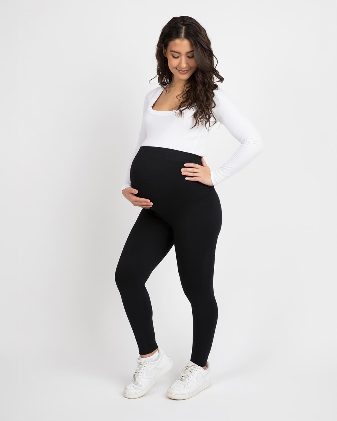 Comfortable Maternity Leggings for Every Stage of Pregnancy