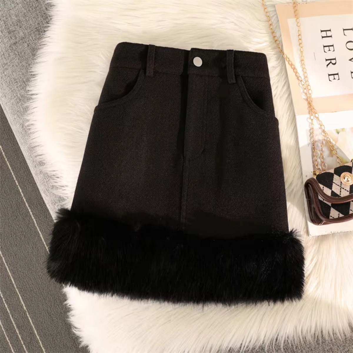 Chic Women's Winter Skirt Featuring Fur Trim