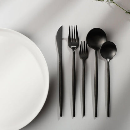 Stainless Steel Cutlery Set – Simple Elegance in Minimalist Style