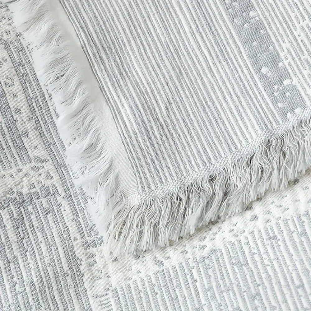 Chic Geometric Cotton Throw Blanket for All Seasons
