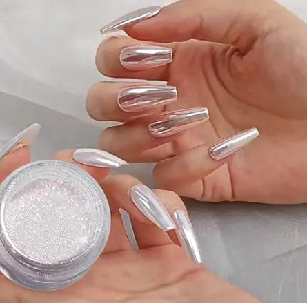 Mirror Effect for a Professional Look Anytime, Anywhere