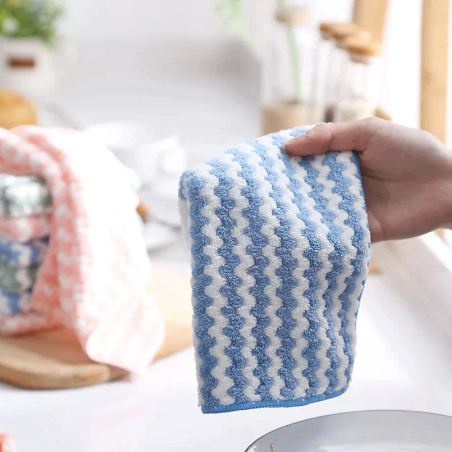 UltraClean Pro - Advanced Microfiber Cloth