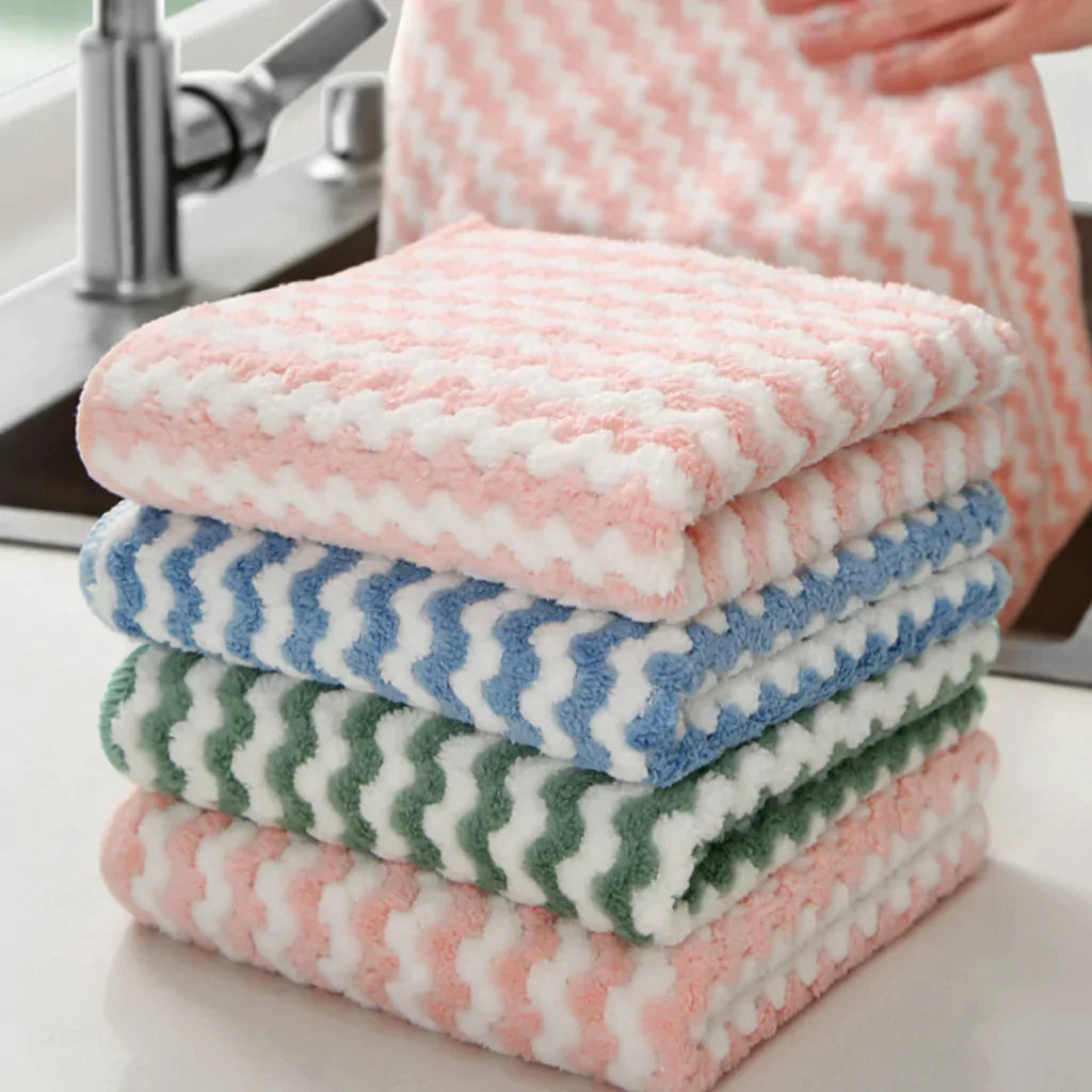 UltraClean Pro - Advanced Microfiber Cloth