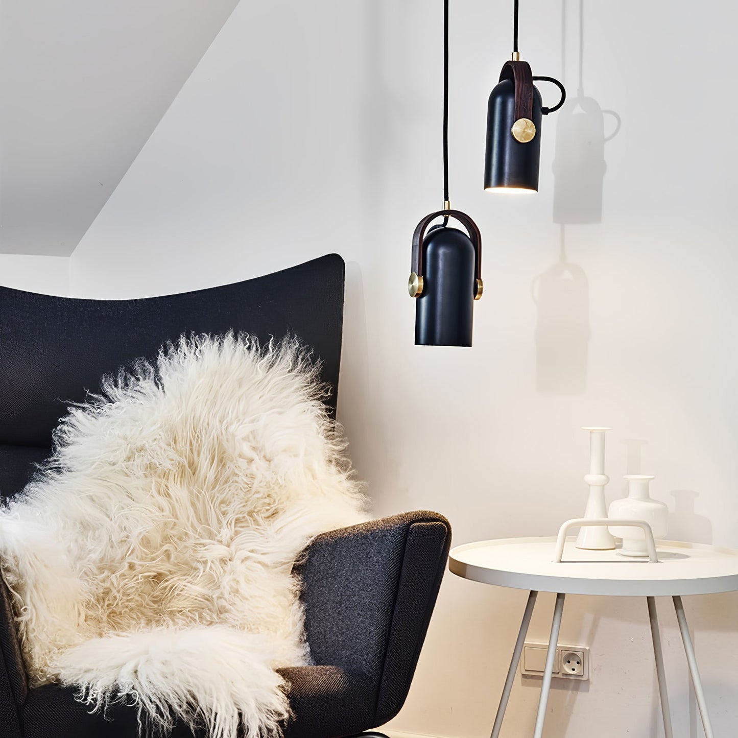 Cannon-Style Pendant Light in Metal and Iron – Classic Design