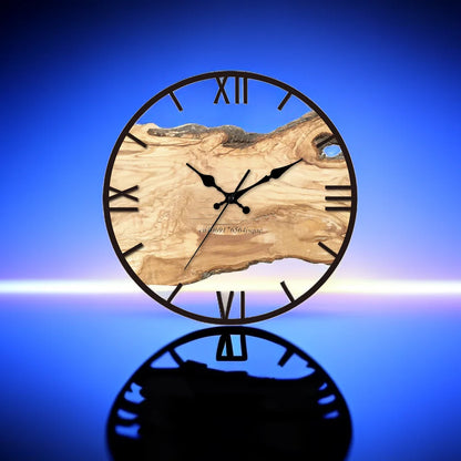 Transparent Wall Clock with Silent Mechanism and Contemporary Style
