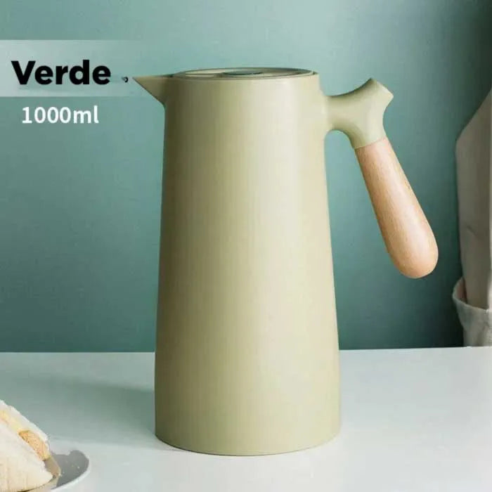 Durable Insulated Bottle Made of Stainless Steel for Everyday Use