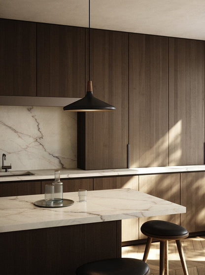 Sleek Ceiling Lamp - Modern Pendant Light for Home Decor