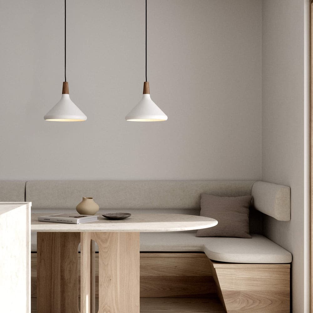 Sleek Ceiling Lamp - Modern Pendant Light for Home Decor