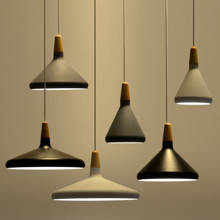 Sleek Ceiling Lamp - Modern Pendant Light for Home Decor