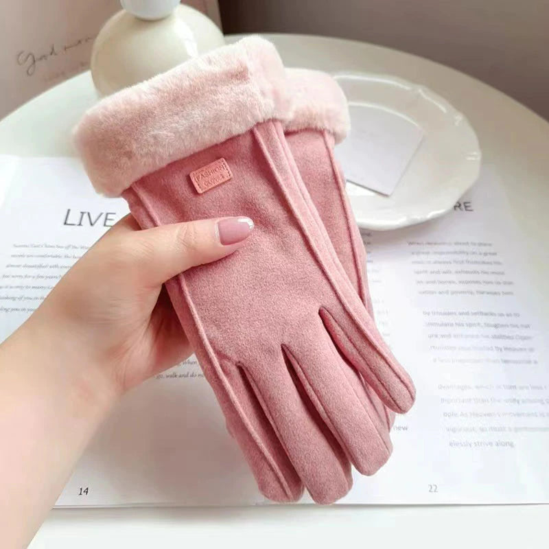 Rechargeable Heated Gloves for Women – Quick Warm-Up & Long-Lasting Heat