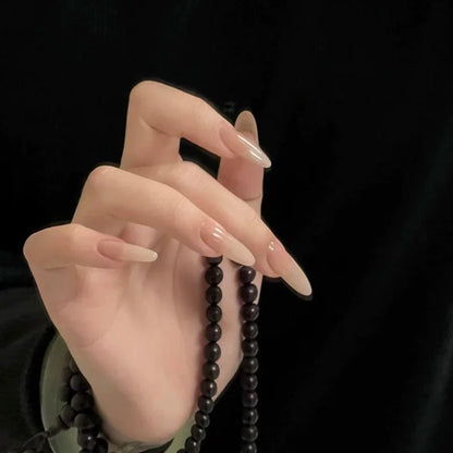 Square Press-On Nail Set in Acrylic Finish