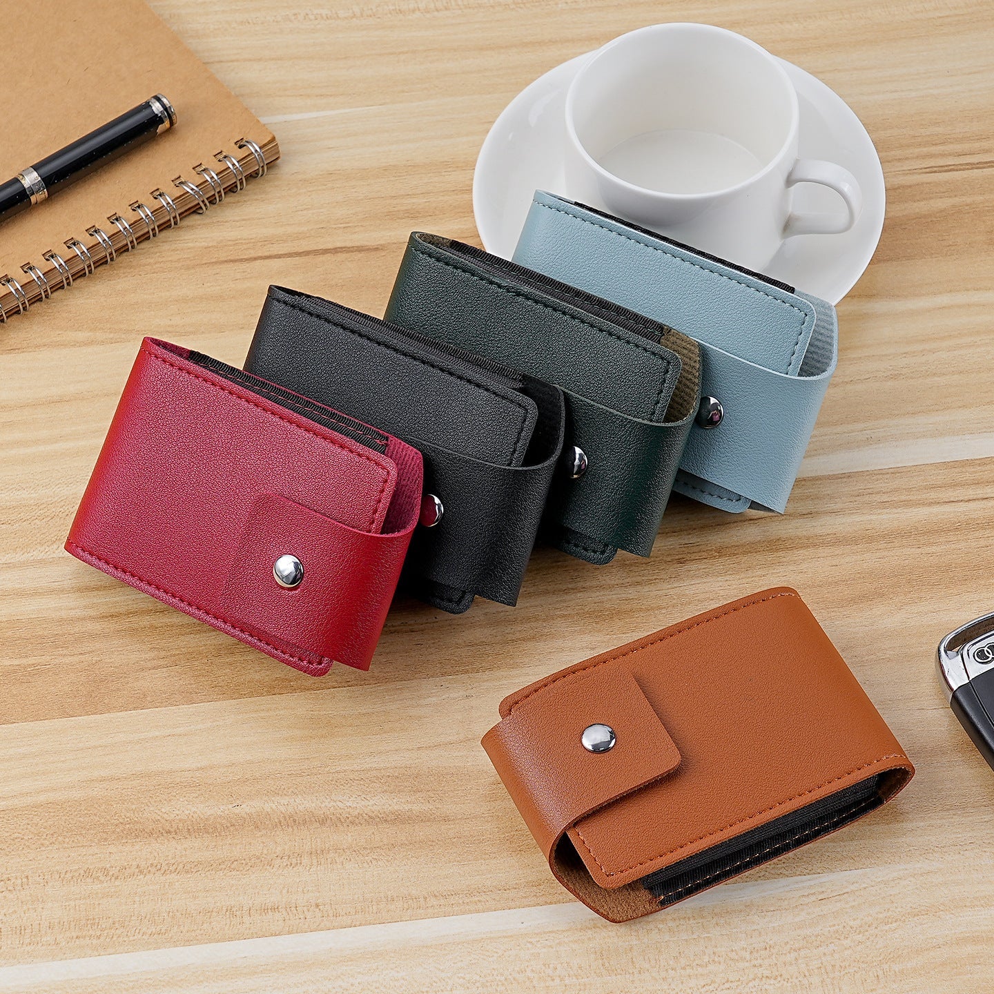 Coin Wallet with Accordion Design