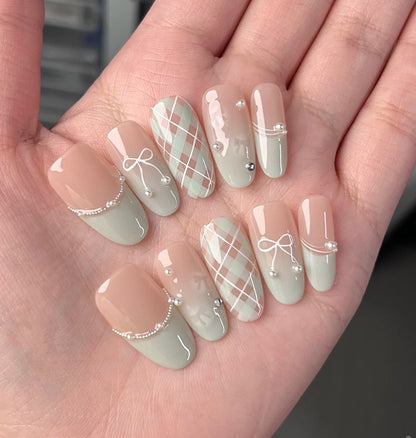 Glitter-Infused Press-On Nail Kit