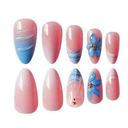Press-On Nails with Creative Shell Design