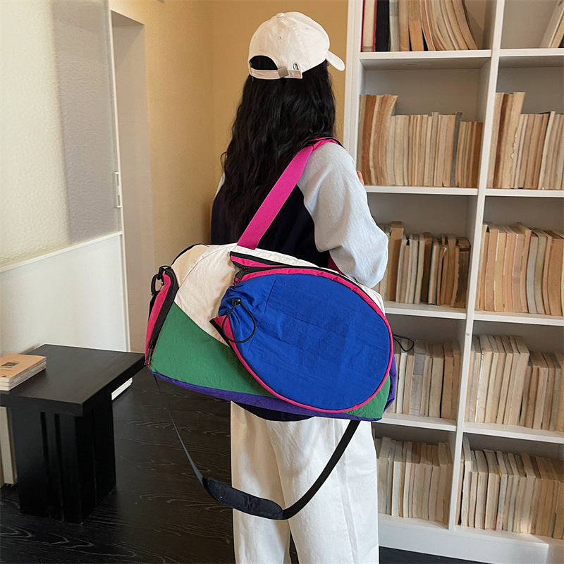 Versatile Duffel Bag for All Seasons