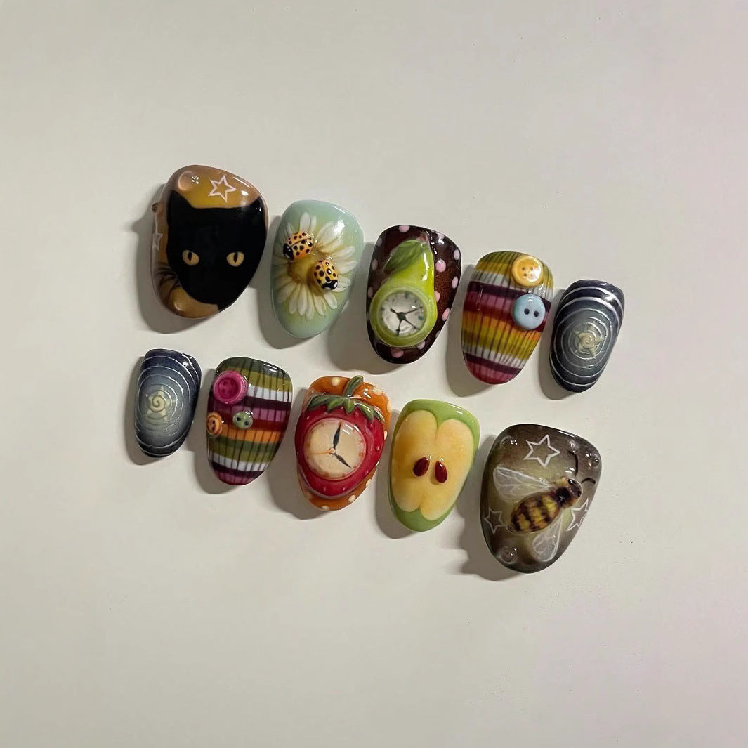 Ocean-Inspired Press-On Nail Art Design