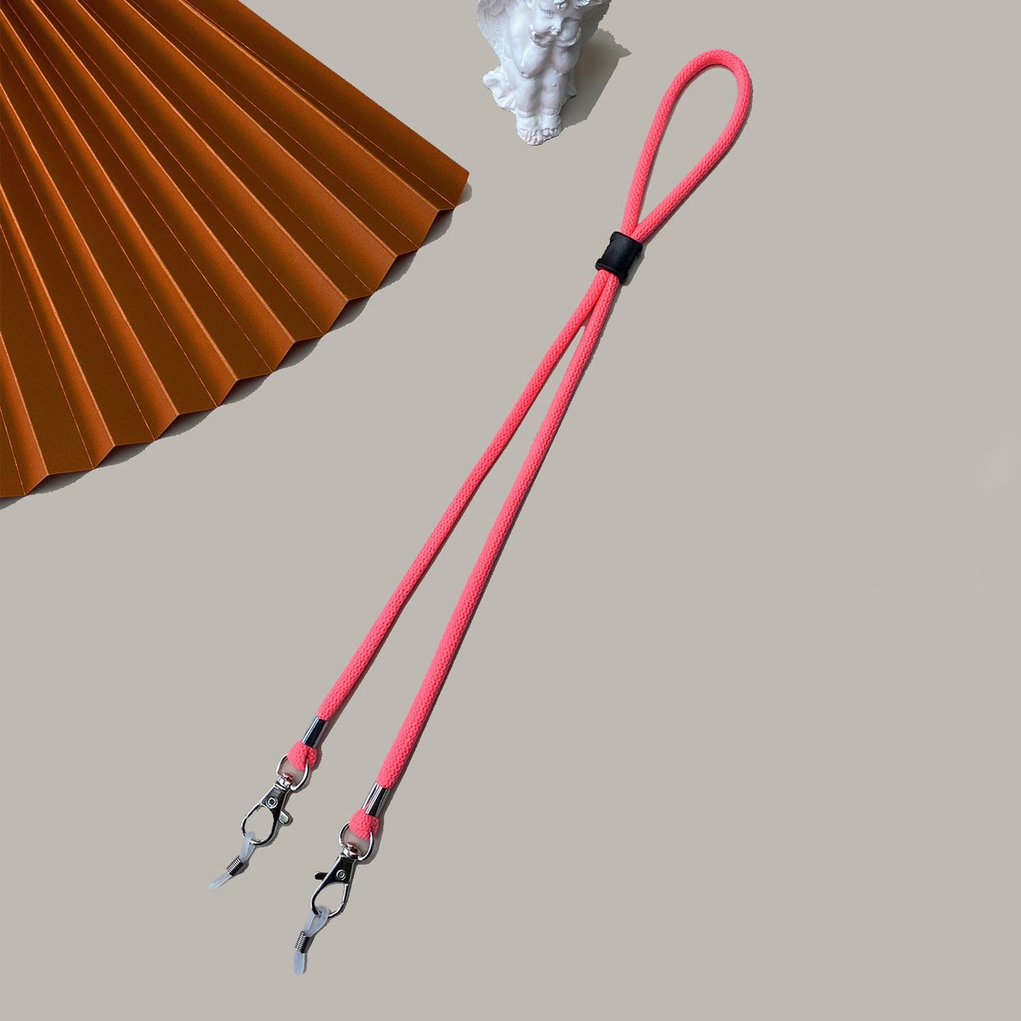 Eyewear Retainer with Adjustable Design and High-Quality Clips