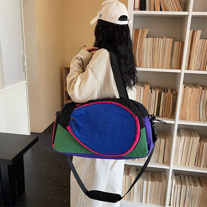 Versatile Duffel Bag for All Seasons